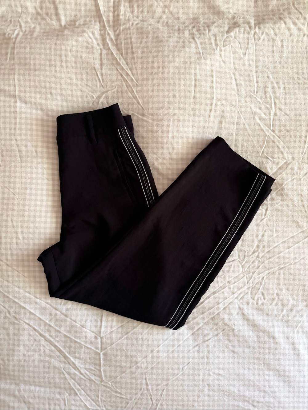 Aritzia Wilfred Jallade Pant (black stripe)